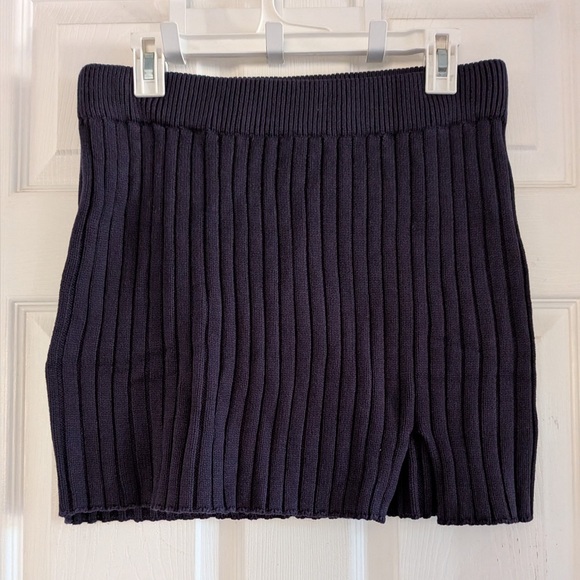 Commense Plain Ribbed Split Sweater Skirt Set - Picture 9 of 15